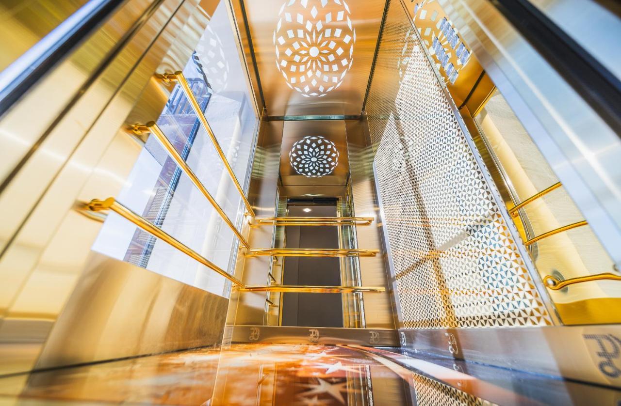 Hotel Residence Plaza ティビリシ エクステリア 写真
