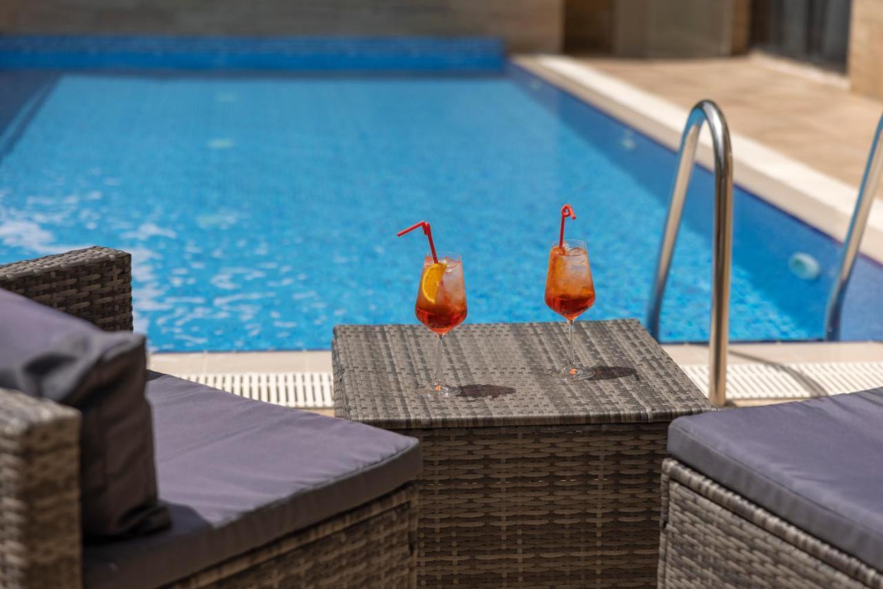 Hotel Residence Plaza ティビリシ エクステリア 写真