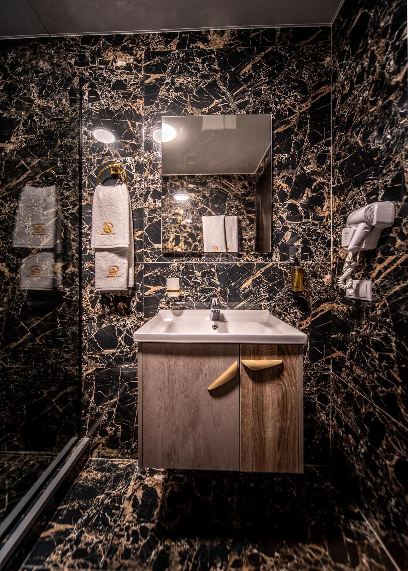 Hotel Residence Plaza ティビリシ 部屋 写真